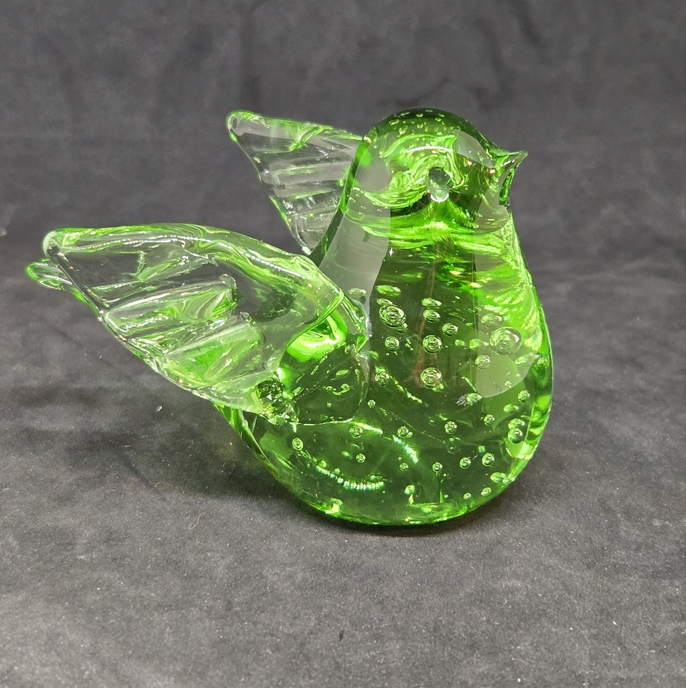 Green Glass Bird in Flight Art Glass Bubbles